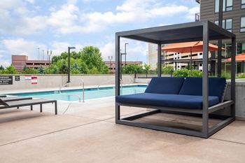 The-preserve-at-normandale lake-luxury-apartments-bloomington-mn-exterior-40.Jpg